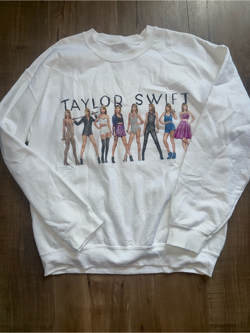 Taylor Swift 1989 Graphic White Tee